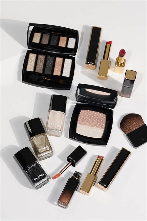 2023 chanel holiday gift set|chanel beauty advent calendar 2023.